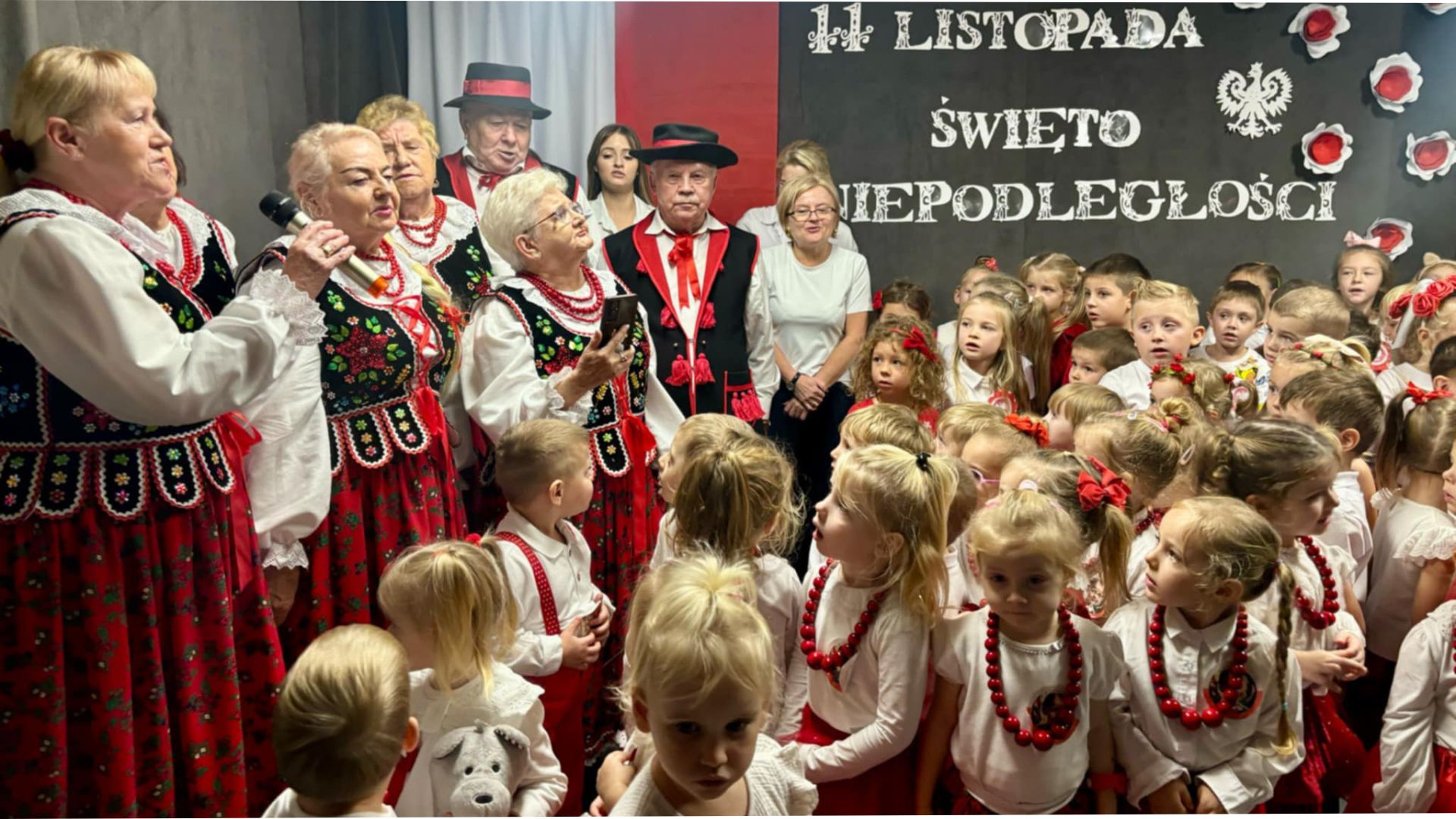 Wesoła Ferajna w Przedszkolu Artystycznym "Kraina Fantazji"